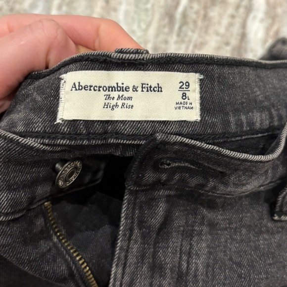 Size 29/8 Long Abercrombie Mom Jeans in washed black - Picture 2 of 3